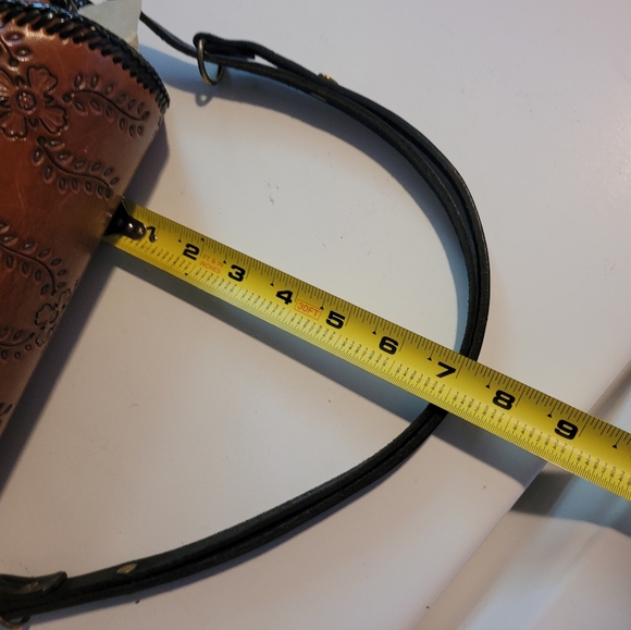 Vintage Tooled Leather Bag - Picture 10 of 10